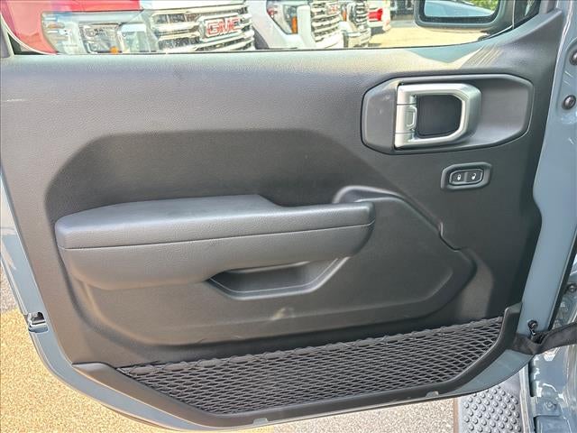 2025 Jeep Wrangler 2-Door Sport 4x4