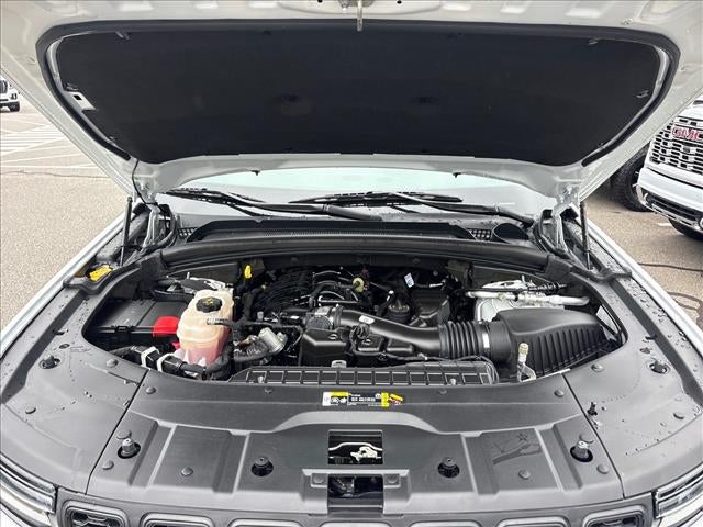 2023 Jeep Grand Cherokee L Altitude X 4x4