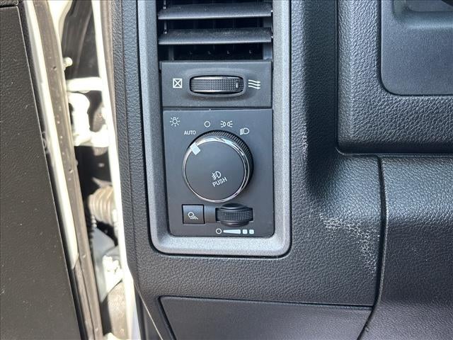 2023 RAM 1500 Classic Tradesman Crew Cab 4x2 5'7" Box