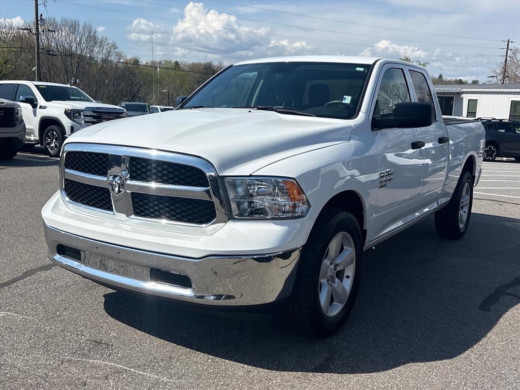 2024 RAM 1500 Classic SLT