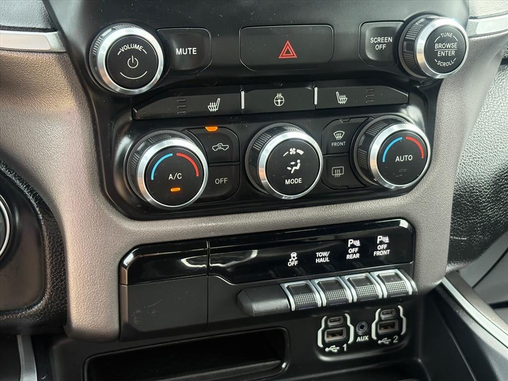 2021 RAM 1500 Big Horn Quad Cab 4x4 6'4" Box
