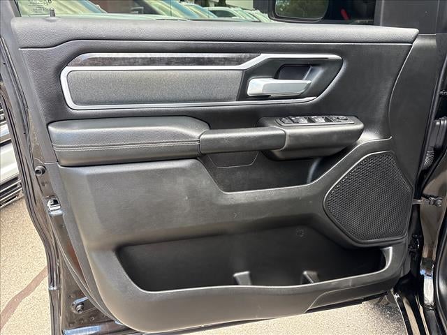 2022 RAM 1500 Big Horn Crew Cab 4x4 5'7" Box