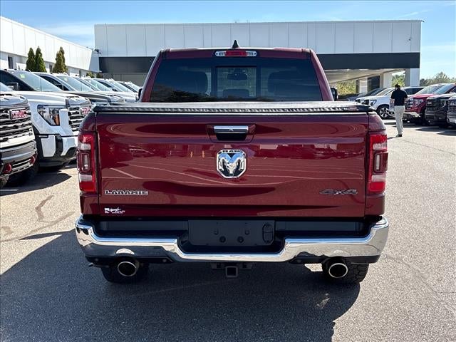 2020 RAM 1500 Laramie Crew Cab 4x4 5'7" Box