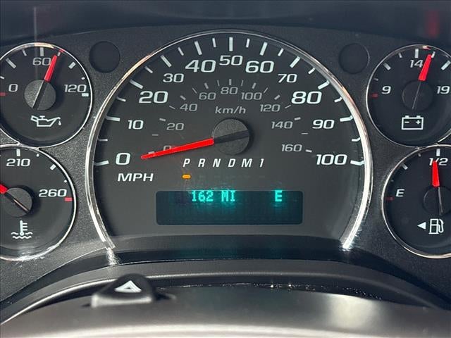 2025 Chevrolet Express Passenger 1LT