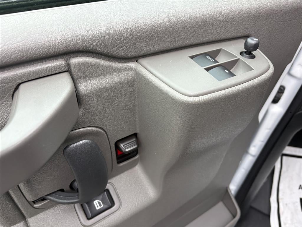 2024 Chevrolet Express Cargo 2500 WT