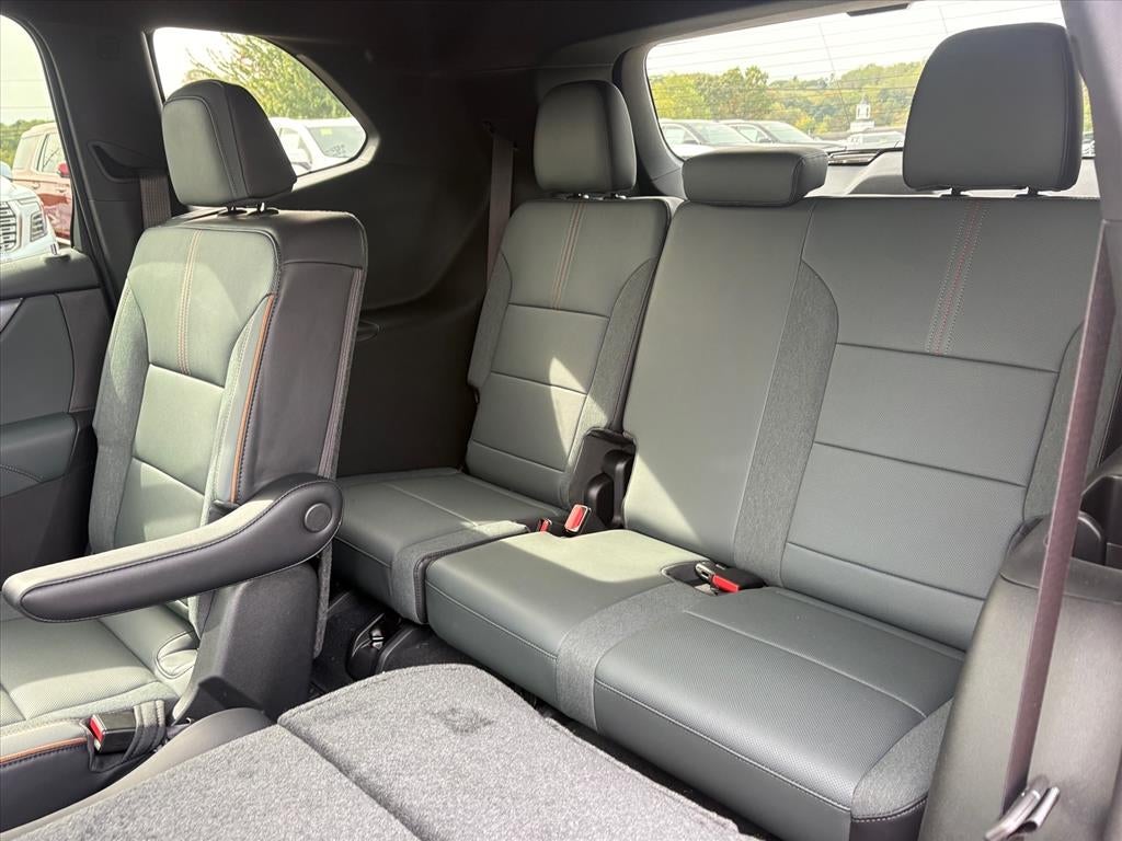 2027 GMC Acadia AT4