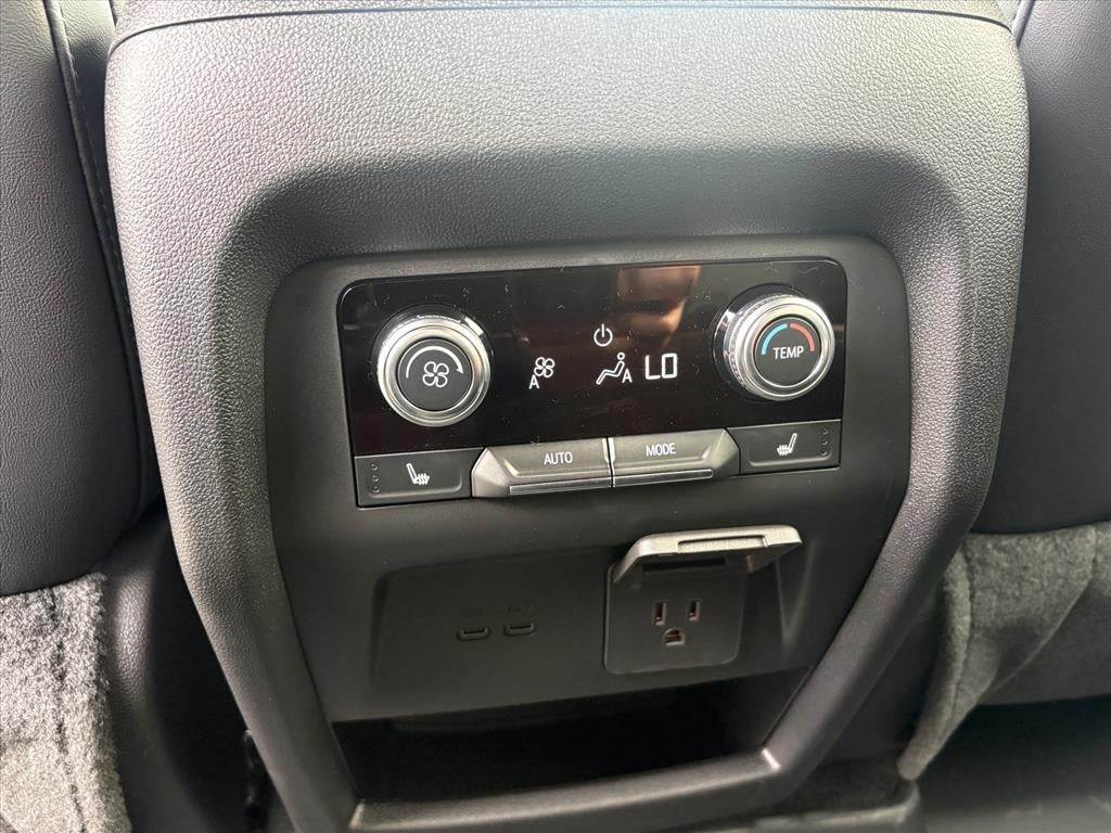 2027 GMC Acadia AT4