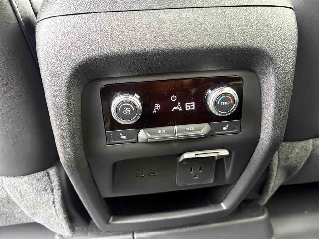 2027 GMC Acadia AT4