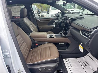 2027 GMC Acadia Denali Ultimate
