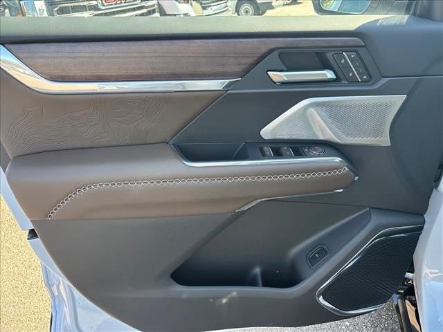 2027 GMC Acadia Denali Ultimate