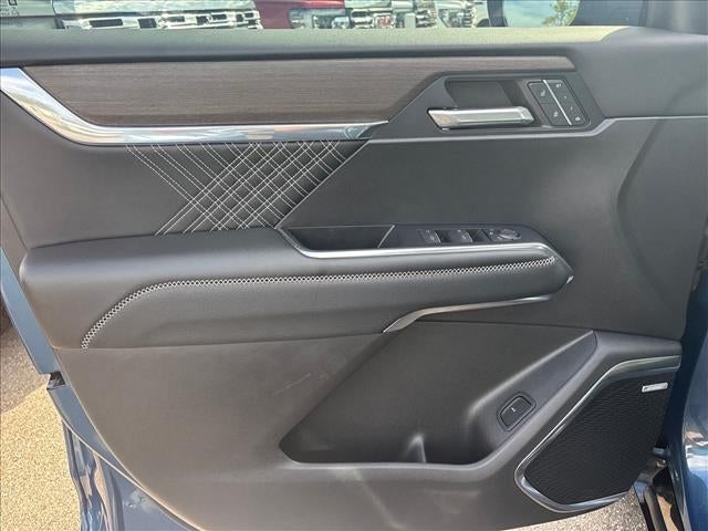 2024 GMC Acadia Denali - Photo 18