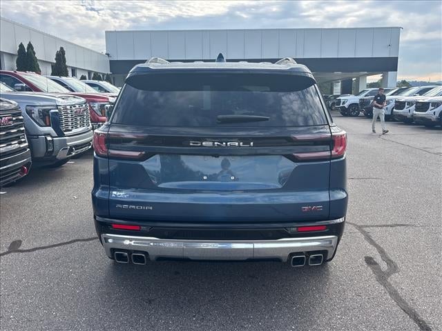 2024 GMC Acadia Denali