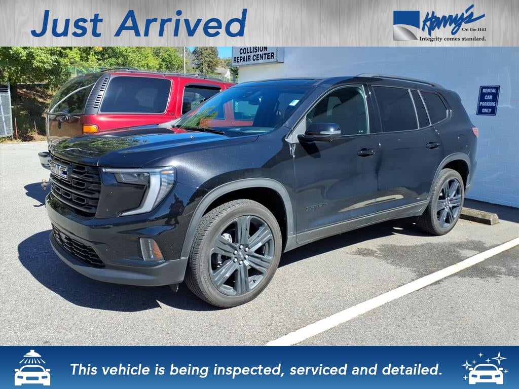 2024 GMC Acadia Elevation