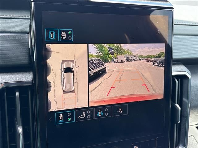 2024 GMC Acadia AT4