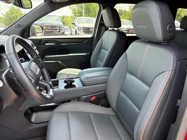 2024 GMC Acadia AT4