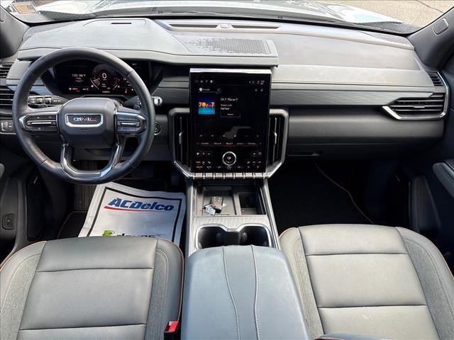 2025 GMC Acadia AT4