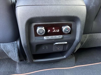2025 GMC Acadia AT4