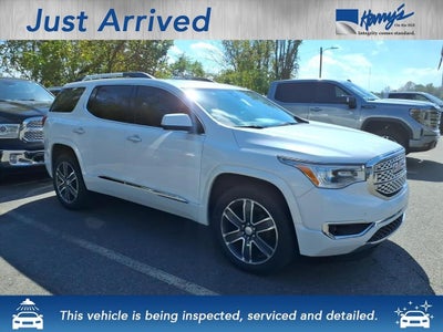 2017 GMC Acadia Denali