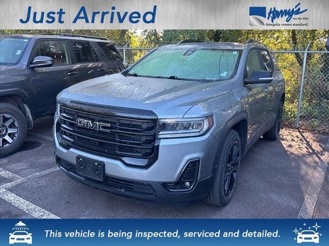 2023 GMC Acadia SLT