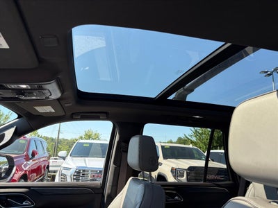 2023 GMC Yukon SLT