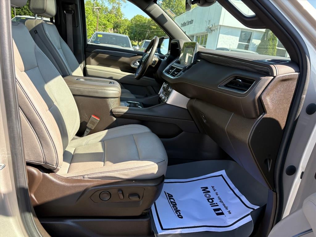 2023 GMC Yukon SLT