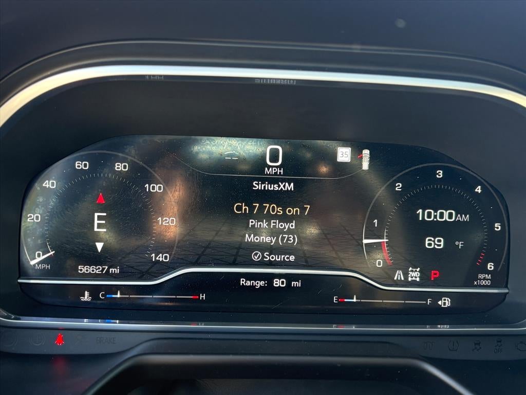2023 GMC Yukon SLT