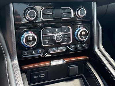 2024 GMC Yukon Denali Ultimate