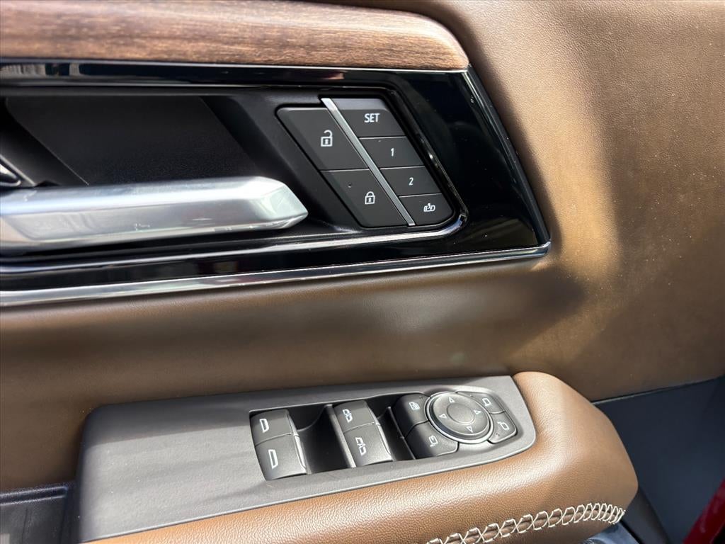 2025 GMC Yukon Denali Ultimate