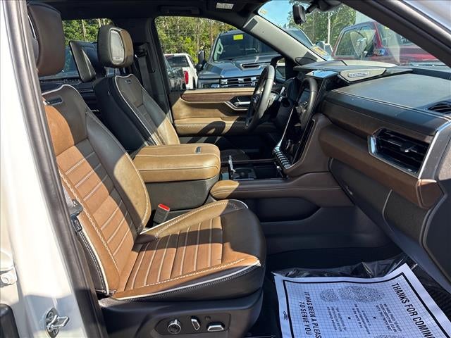 2025 GMC Yukon Denali Ultimate
