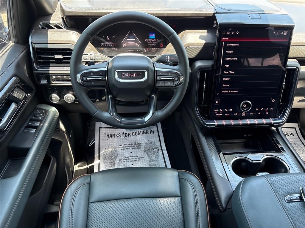 2025 GMC Yukon XL AT4