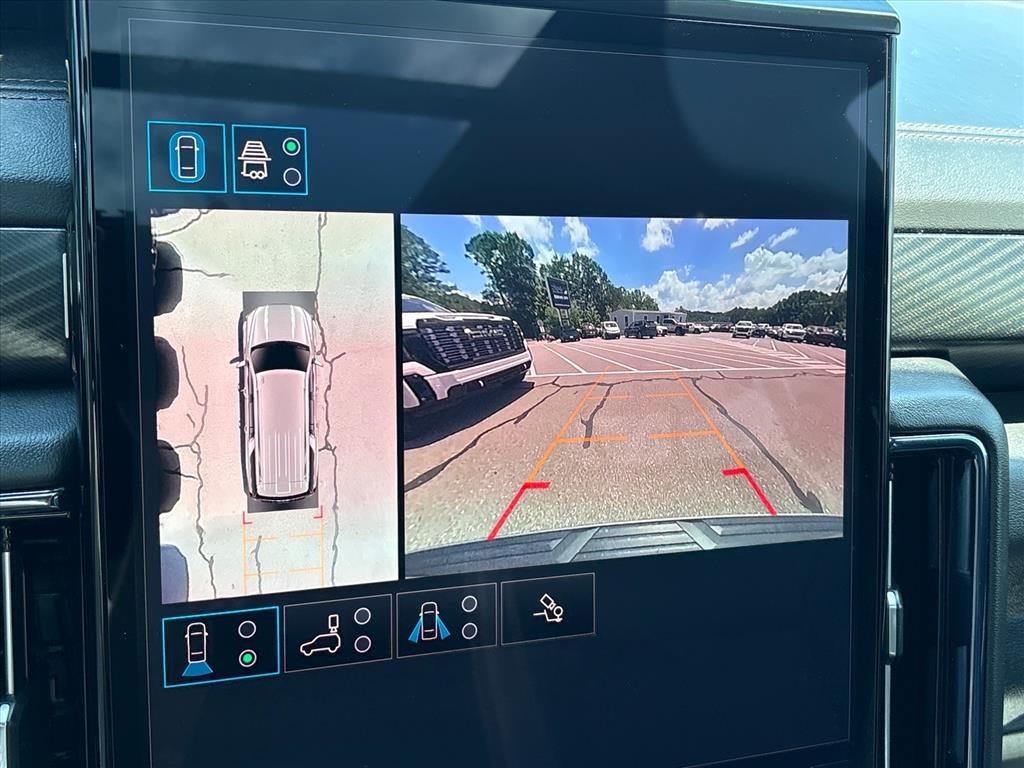 2025 GMC Yukon XL AT4