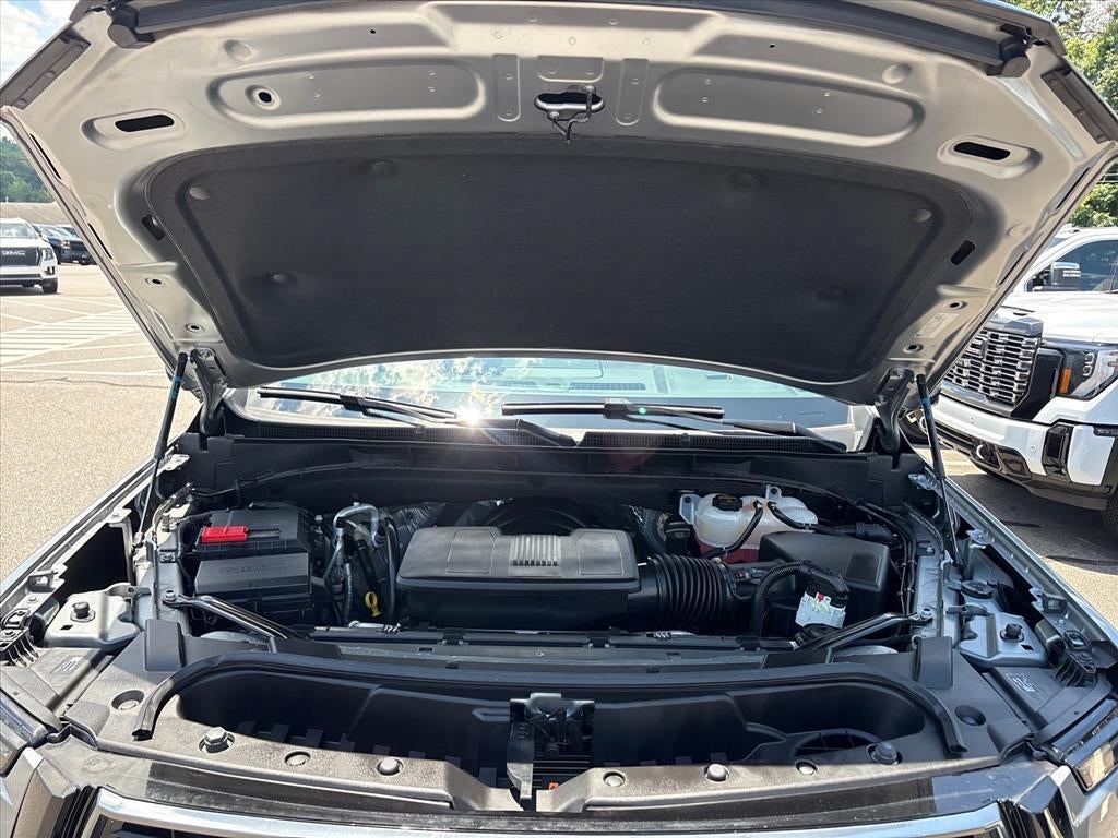 2025 GMC Yukon XL AT4