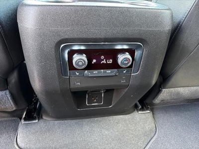 2025 GMC Yukon XL AT4