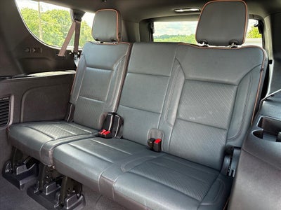 2025 GMC Yukon XL AT4