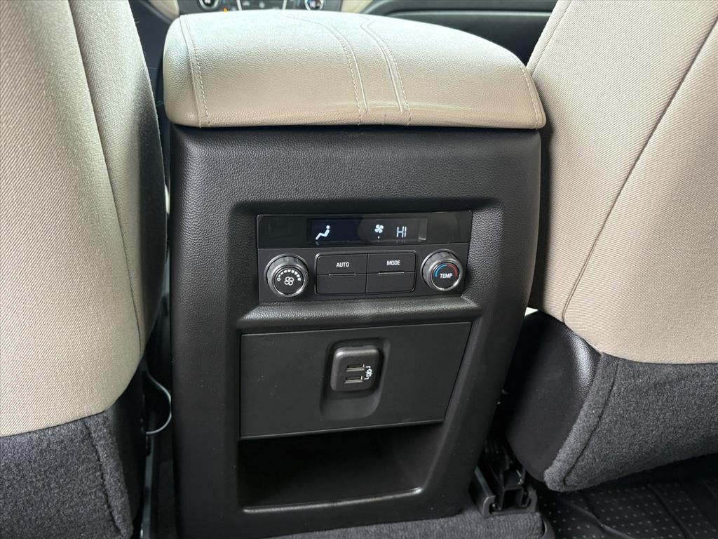 2024 Chevrolet Traverse Limited LT Cloth