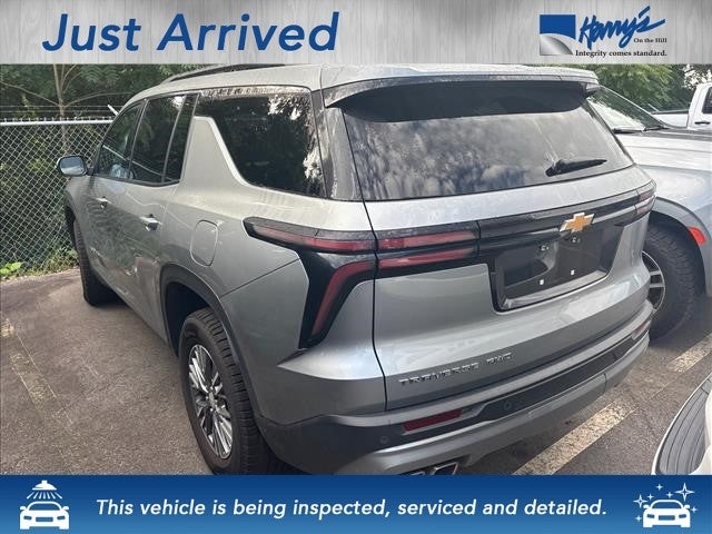 2025 Chevrolet Traverse LT