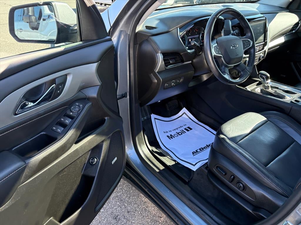 2021 Chevrolet Traverse RS