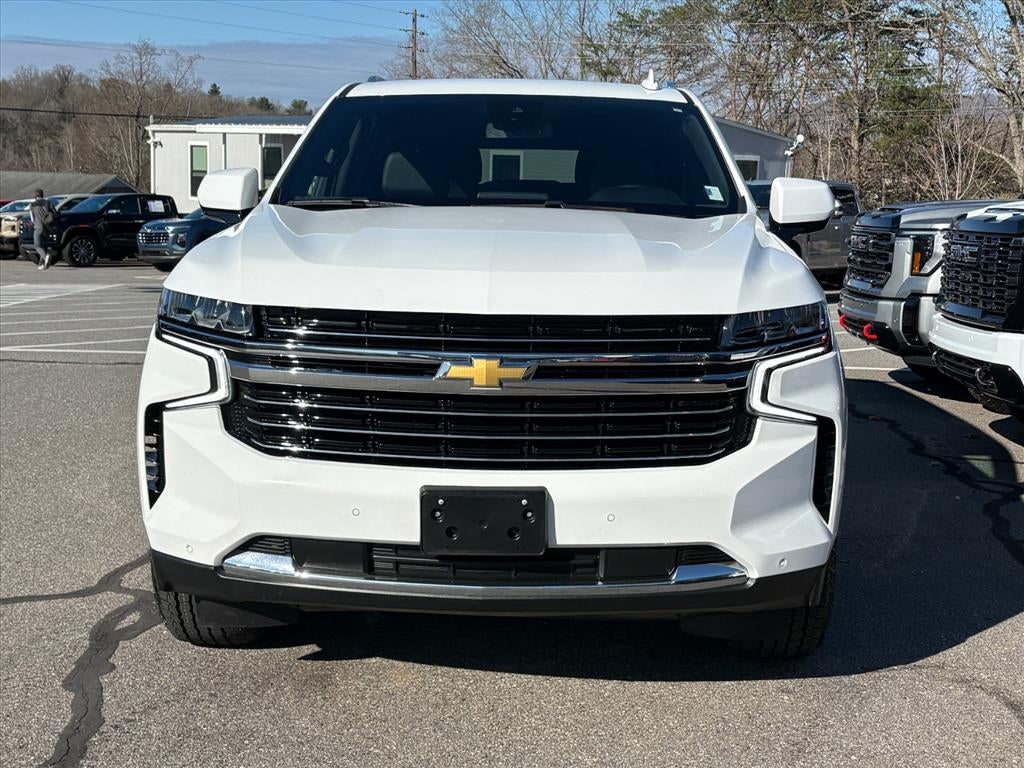 2024 Chevrolet Suburban LT