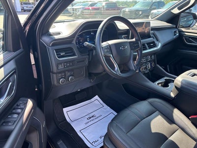 2023 Chevrolet Suburban RST