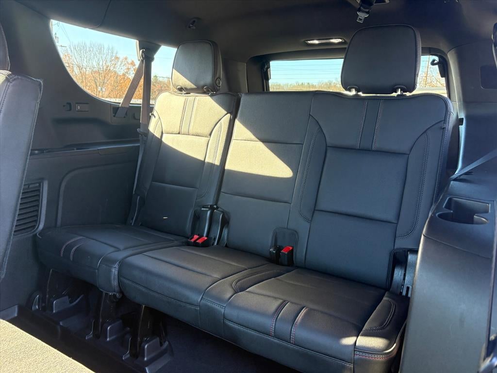 2021 Chevrolet Suburban RST