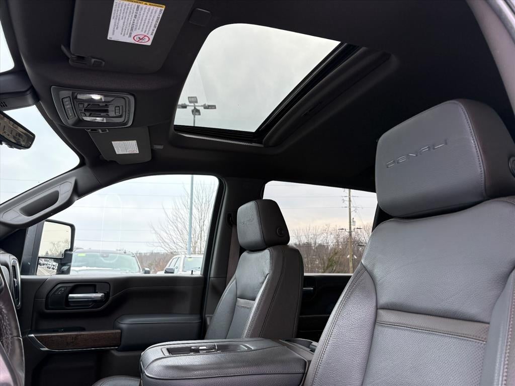 2022 GMC Sierra 3500 HD Denali