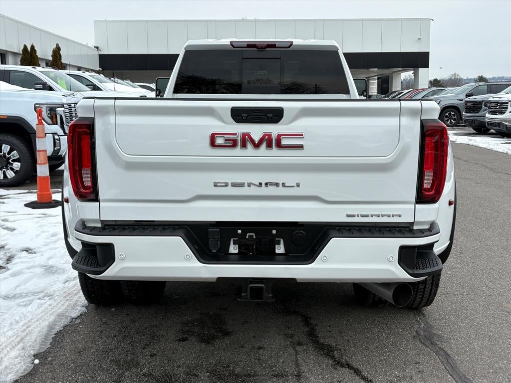 2022 GMC Sierra 3500 HD Denali