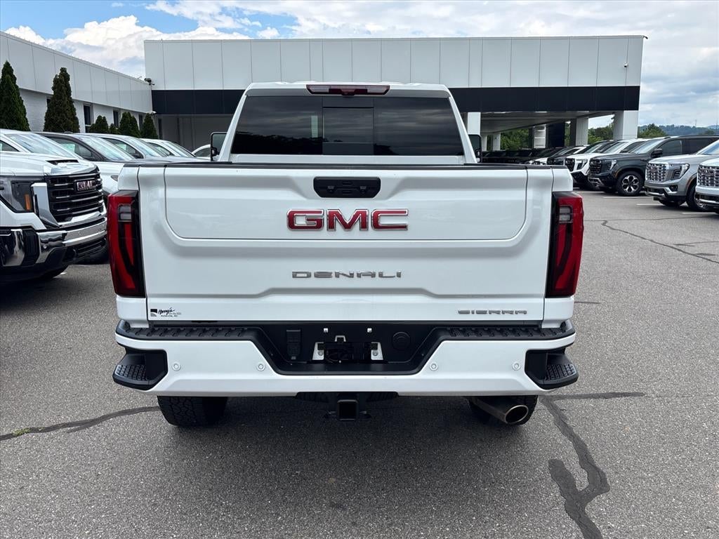 2025 GMC Sierra 2500 HD Denali