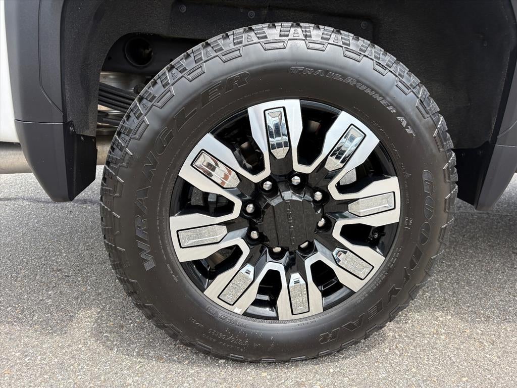 2025 GMC Sierra 2500 HD Denali