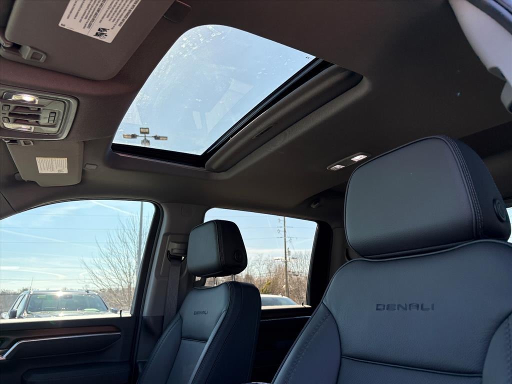 2025 GMC Sierra 3500 HD Denali