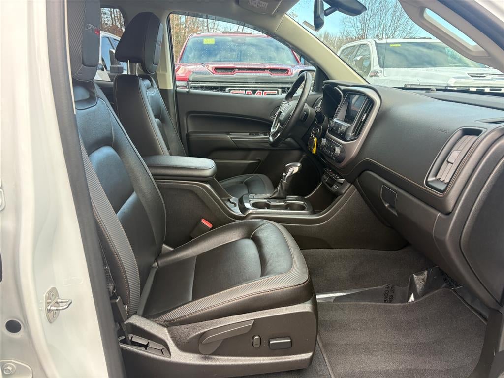 2022 GMC Canyon AT4 - Leather