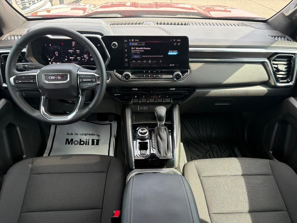 2025 GMC Canyon Elevation