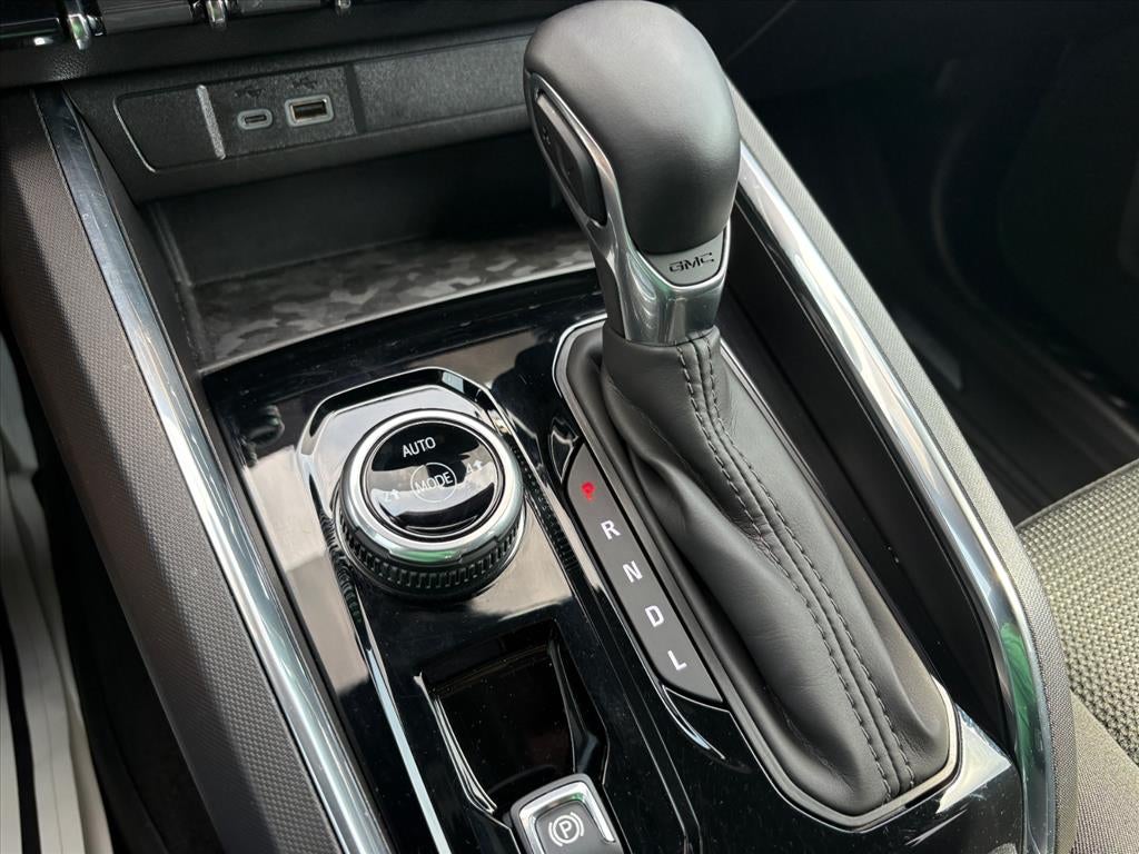 2025 GMC Canyon Elevation