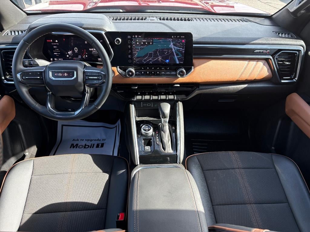 2025 GMC Canyon AT4