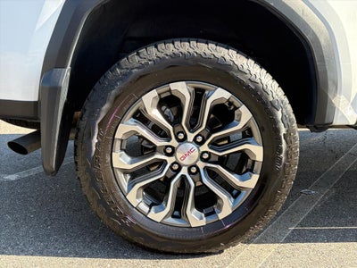 2025 GMC Canyon Denali